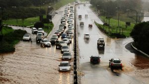 ¿El seguro cubre los daños en tu coche por un huracán?