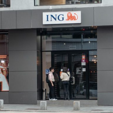 ¿Cómo conseguir la hipoteca al 100% para jóvenes de ING?