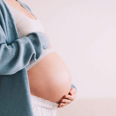 ¿La Seguridad Social cubre el test de ADN fetal?